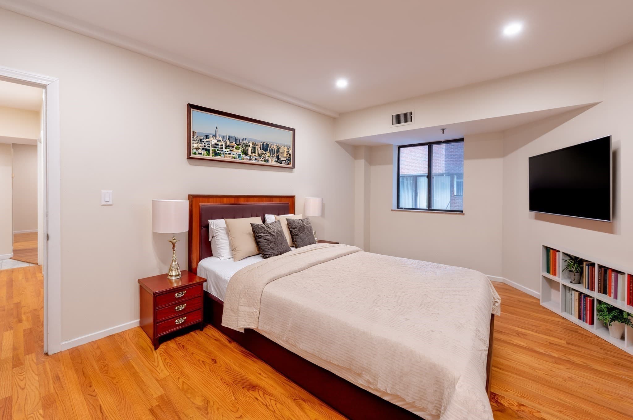 Condominium at 147 Kelton # 305, Boston MA 02134, photo 12 of 28