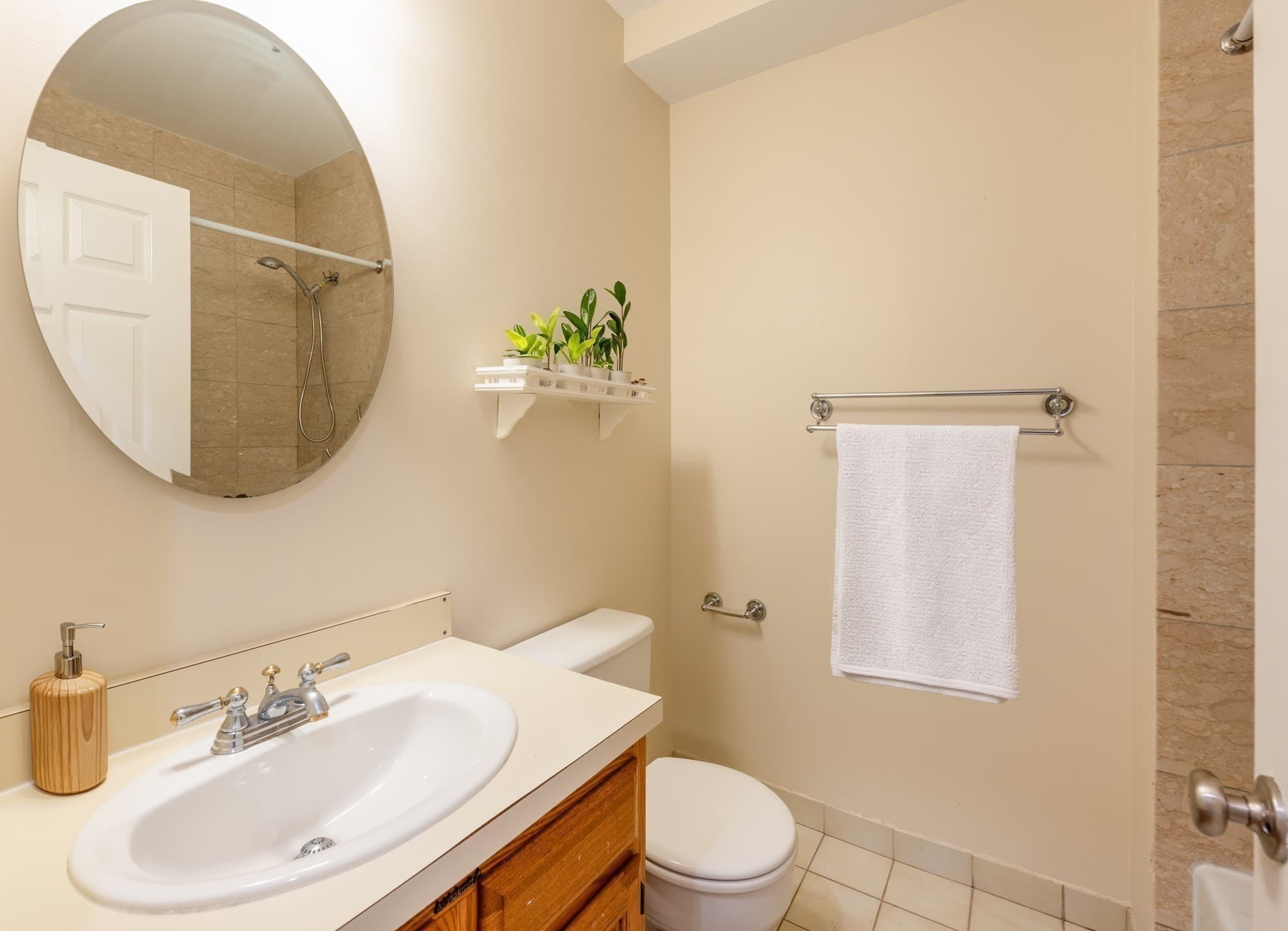 Condominium at 147 Kelton # 305, Boston MA 02134, photo 14 of 28
