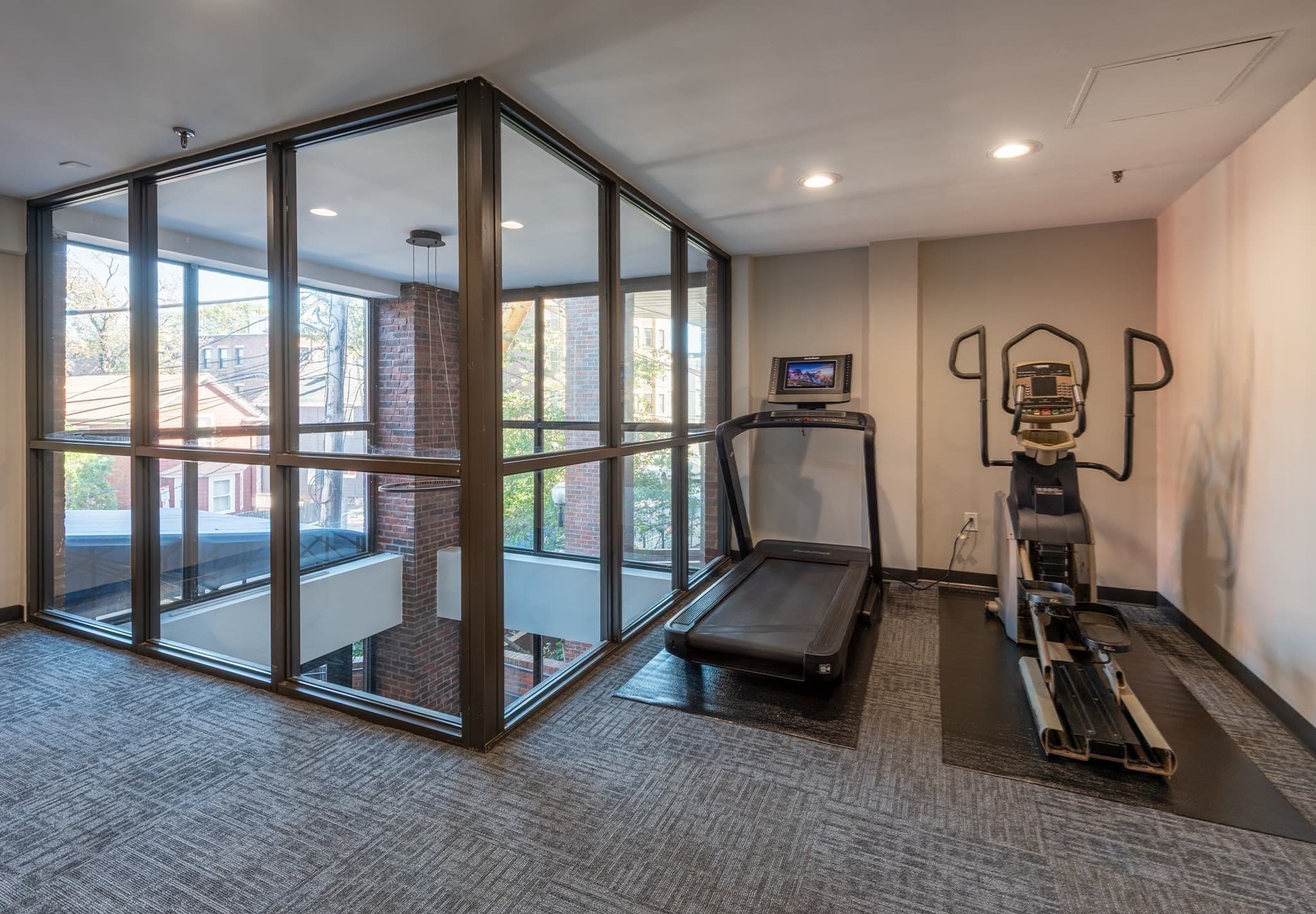 Condominium at 147 Kelton # 305, Boston MA 02134, photo 19 of 28