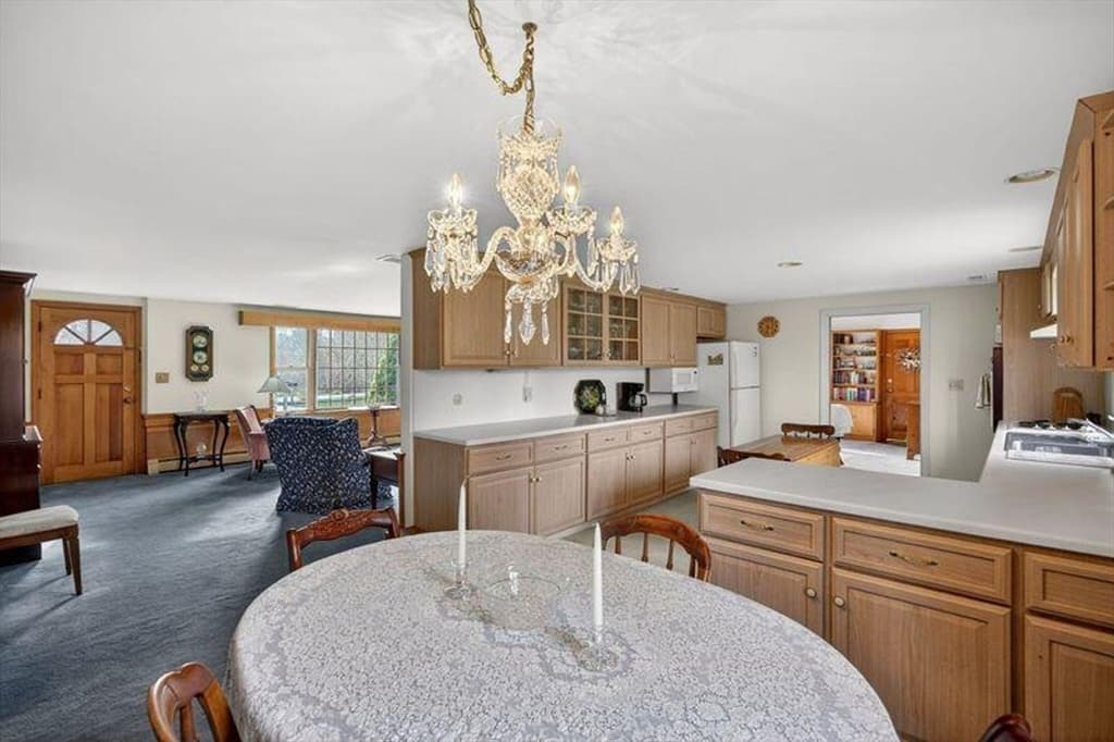 Single Family Residence at 48 Glover Sq, Chatham MA 02633, Chatham, photo 7 of 32