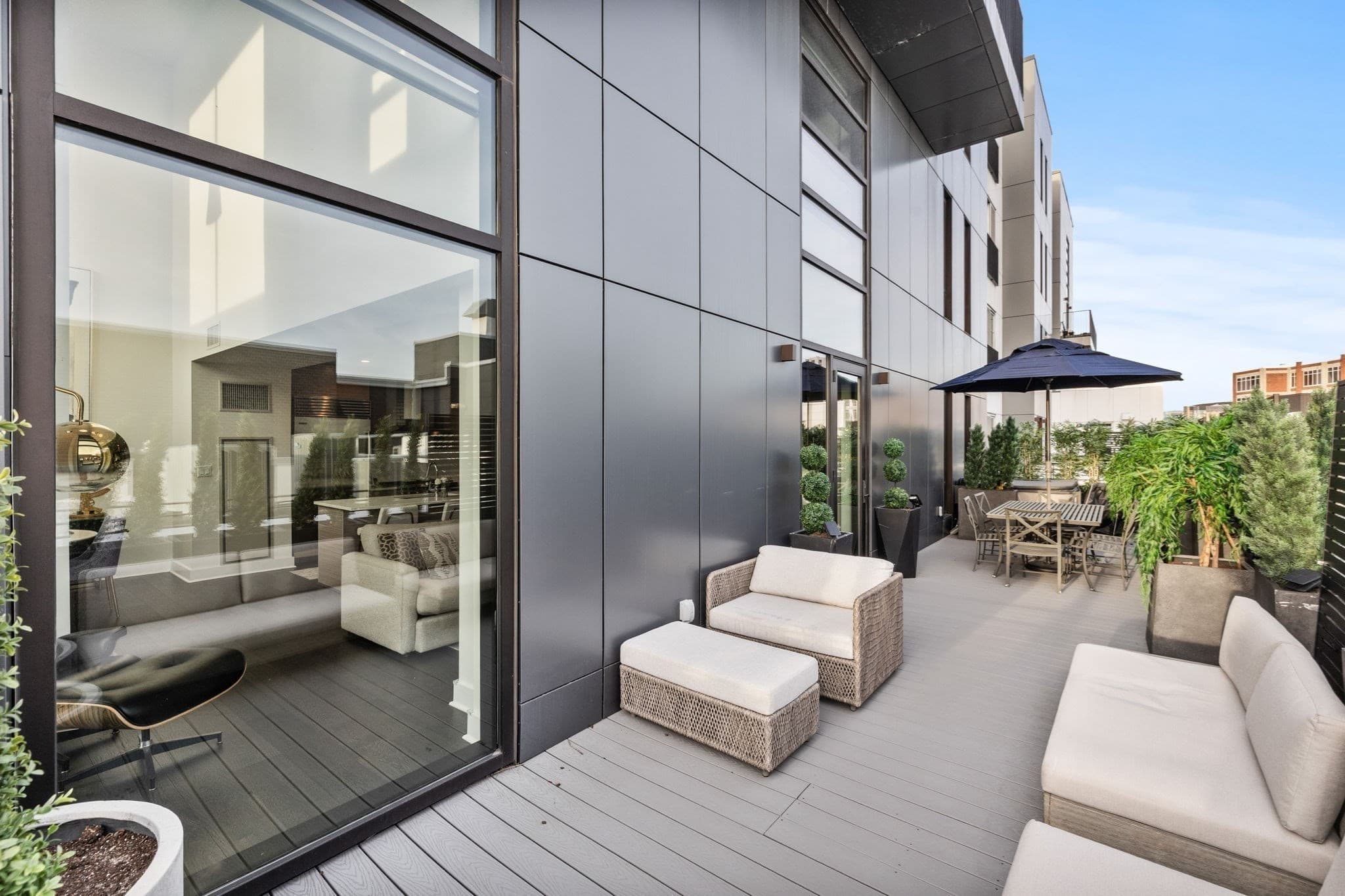 Condominium at 14 West Broadway # 7L, Boston MA 02127, Boston, photo 28 of 36