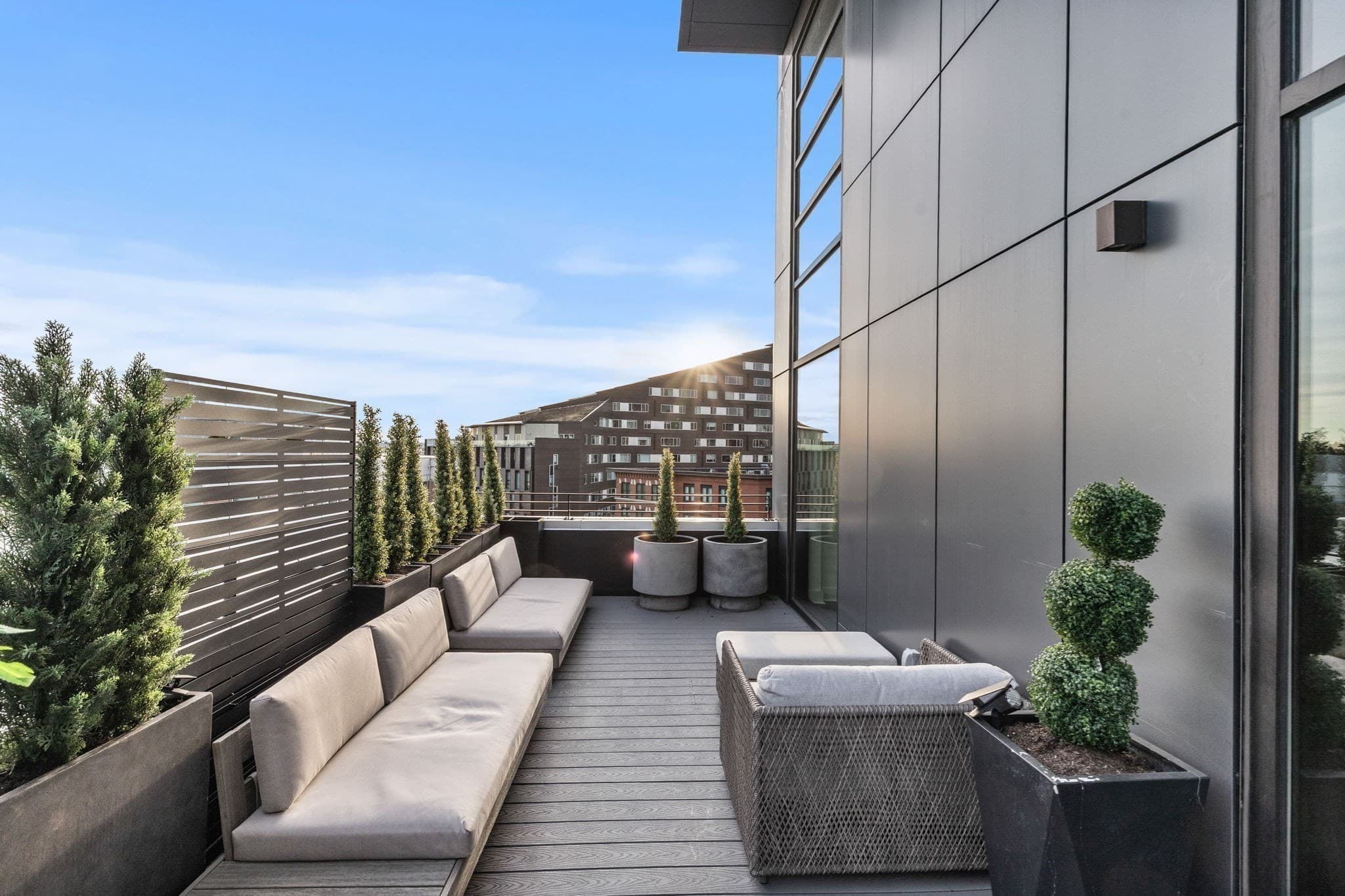Condominium at 14 West Broadway # 7L, Boston MA 02127, Boston, photo 25 of 36