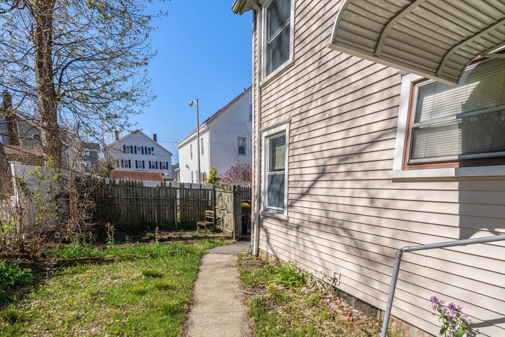 Multi Family at 1138-1140 Plymouth Ave, Fall River MA 02721, photo 26 of 27