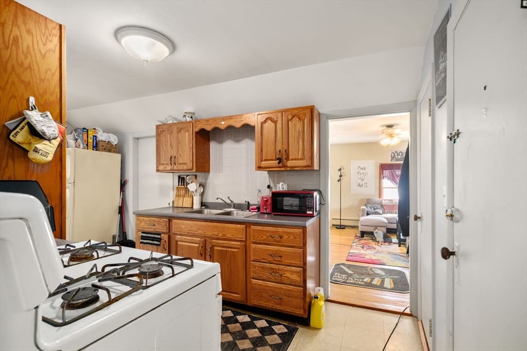 Multi Family at 1138-1140 Plymouth Ave, Fall River MA 02721, photo 19 of 27