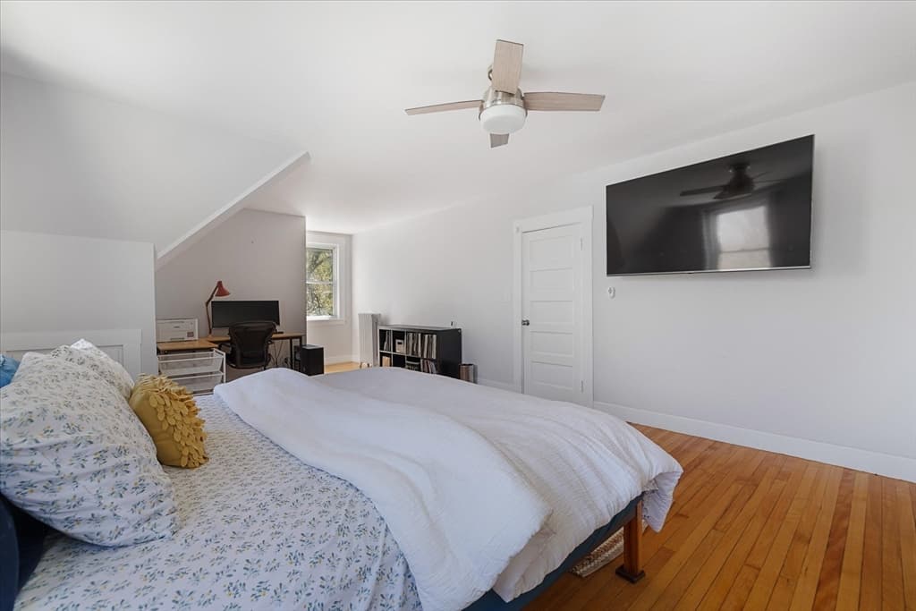 4 Chamberlain Pkwy, Worcester MA 01602 photo 24
