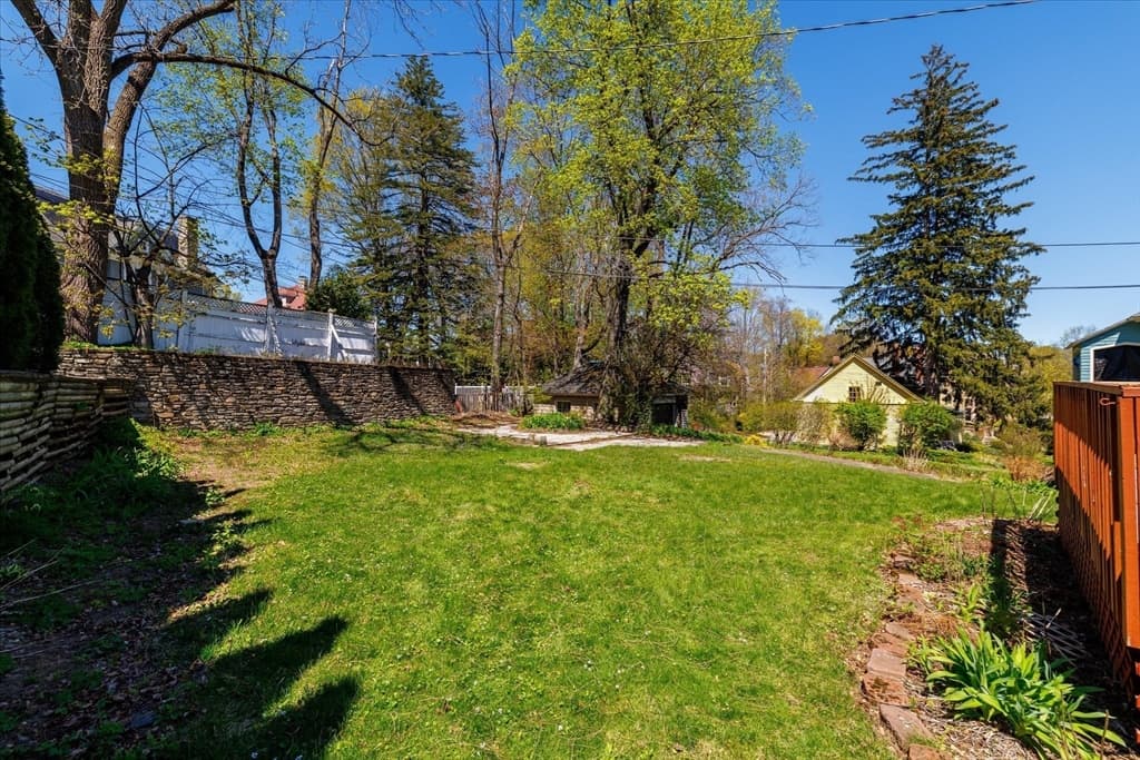 4 Chamberlain Pkwy, Worcester MA 01602 photo 37