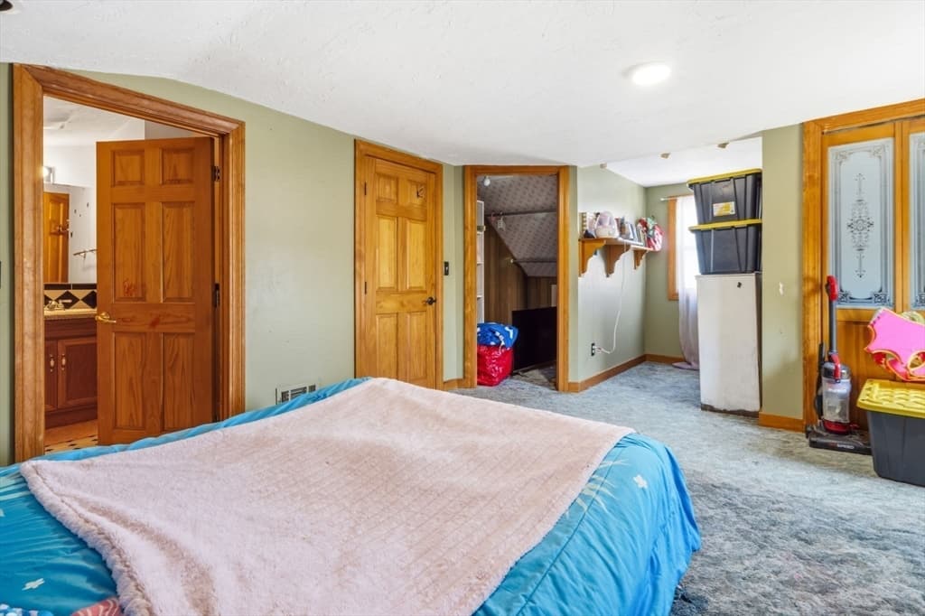 20 George St, Fitchburg MA 01420 photo 16