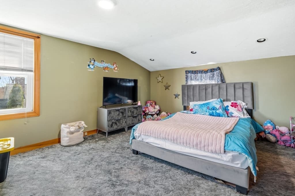 20 George St, Fitchburg MA 01420 photo 14