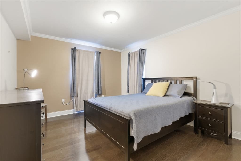 Condominium at 27-29 Commonwealth # 1, Newton MA 02467, Newton, photo 12 of 18
