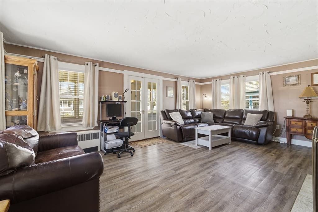 6 Birch St, Wareham MA 02571 photo 9