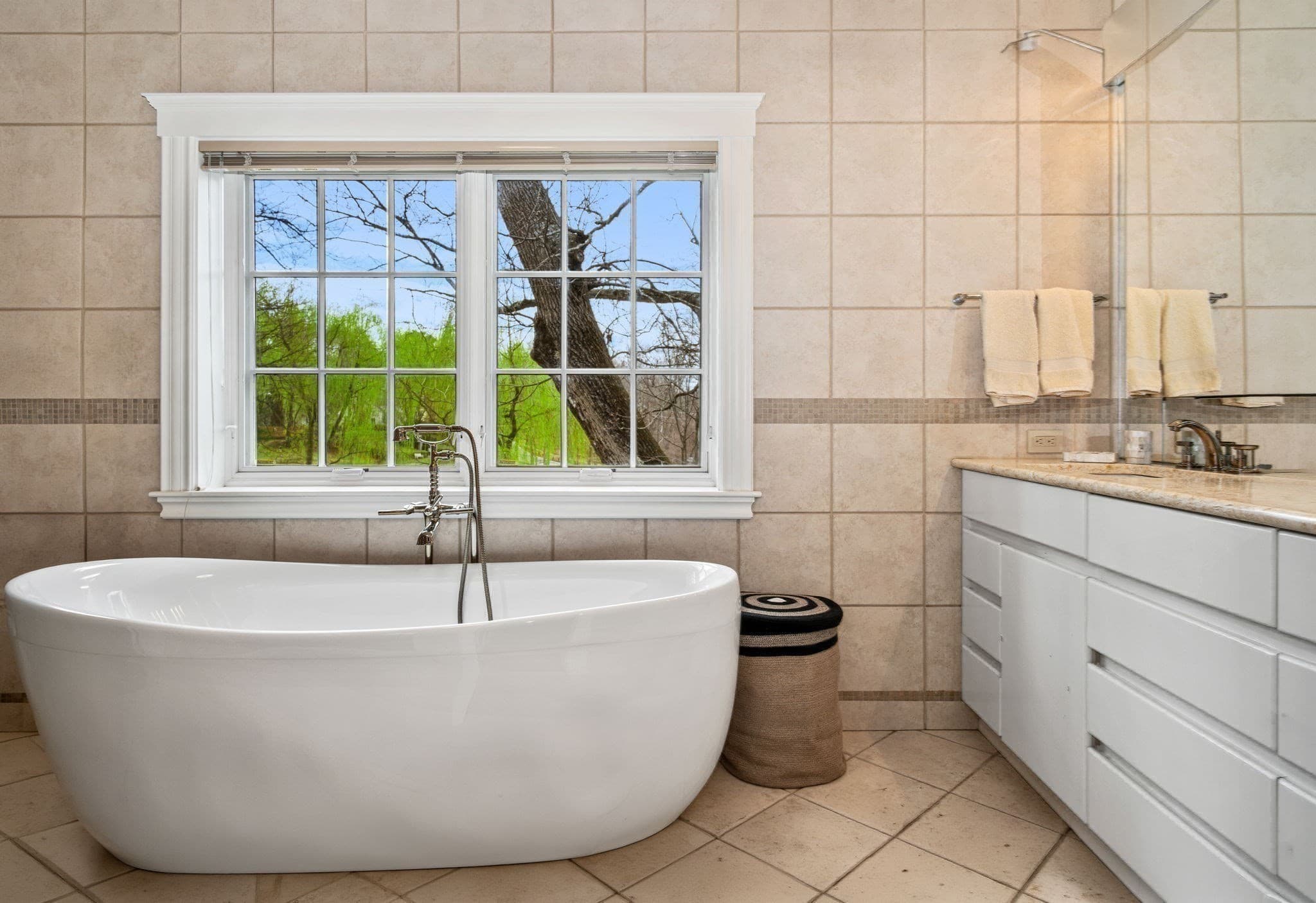 Single Family Residence at 24 Radcliff Rd, Newton MA 02468, Newton, photo 21 of 42