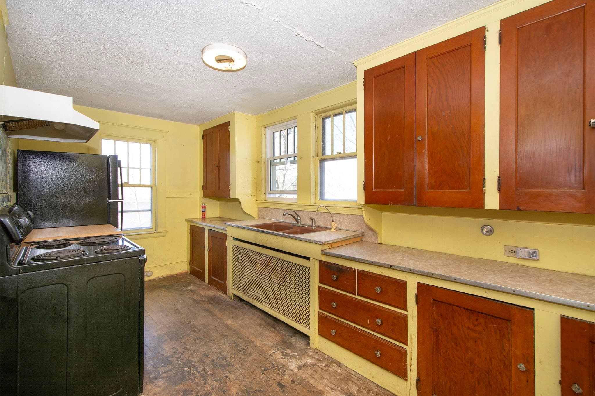 Single Family Residence at 86 Westminster Rd, Weymouth MA 02189, photo 19 of 19