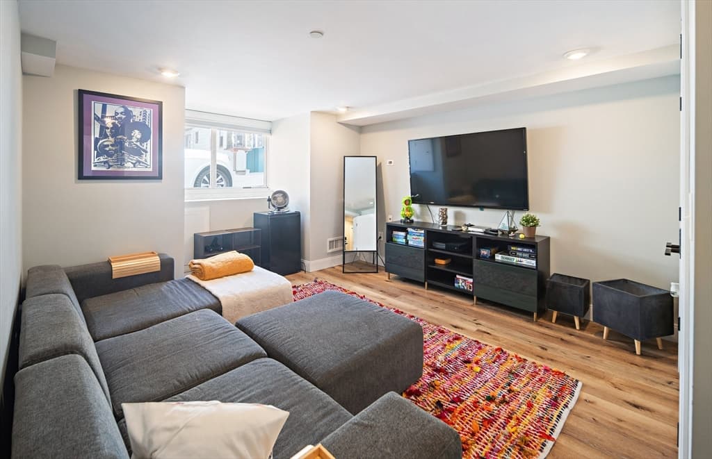 Condominium at 456 Meridian St # 1, Boston MA 02128, Boston, photo 17 of 26
