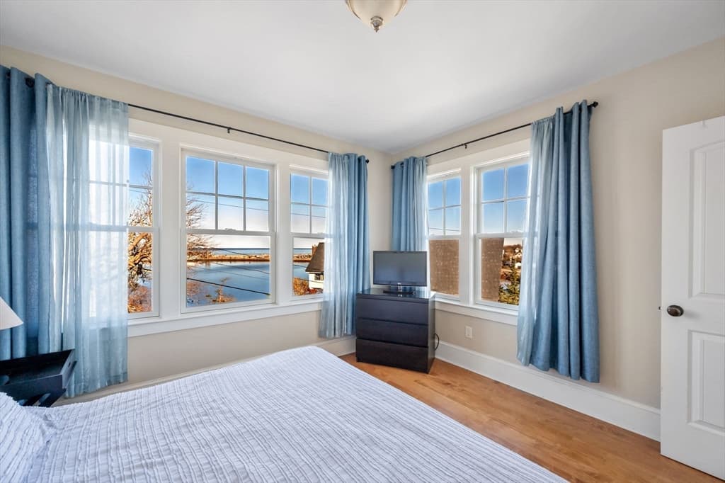 Single Family Residence at 77 Salisbury Street, Hull MA 02045, Hull, photo 12 of 18
