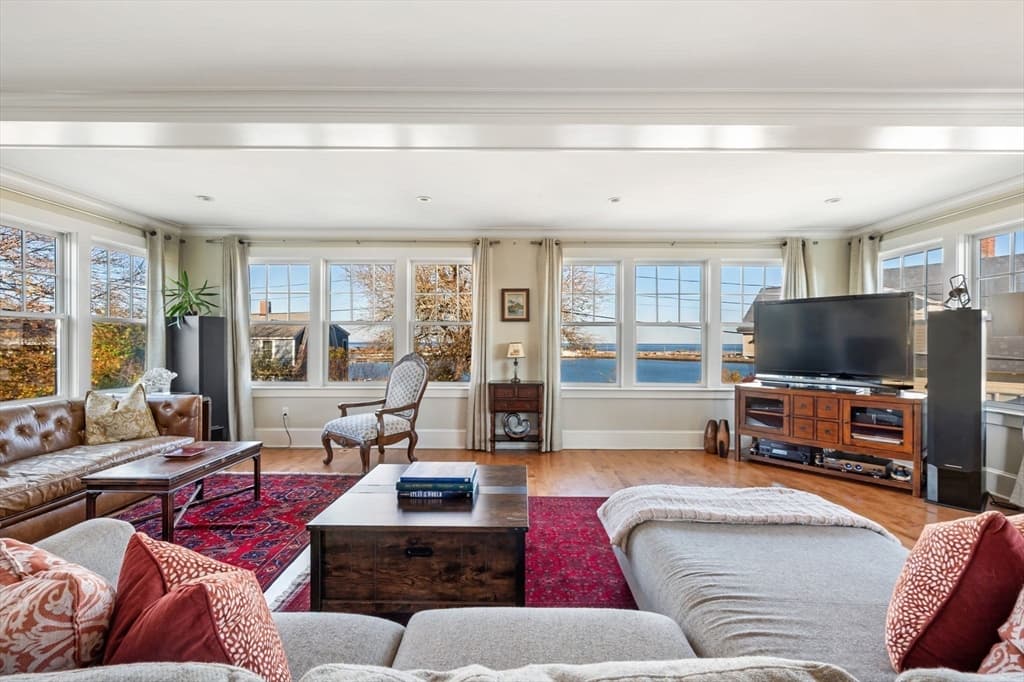 Single Family Residence at 77 Salisbury Street, Hull MA 02045, Hull, photo 8 of 18