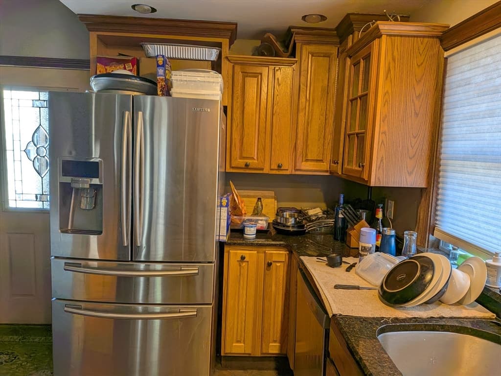 Multi Family at 7 Willis Ave, Winthrop MA 02152, Winthrop, photo 6 of 38
