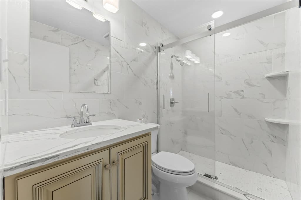 8 Post Oak Ln # 20, Natick MA 01760 photo 5