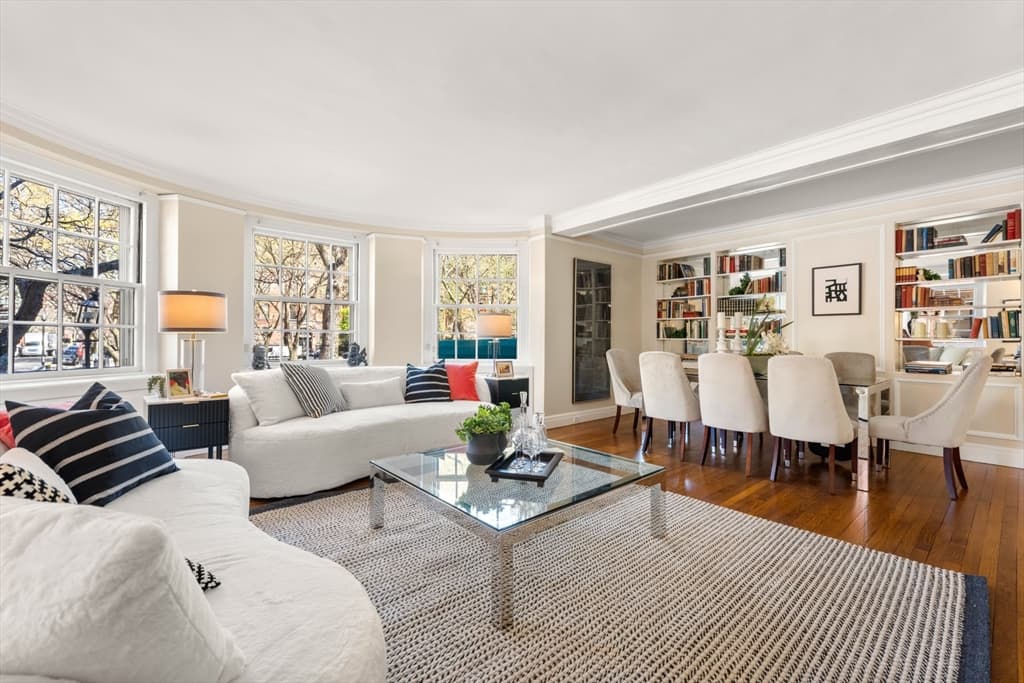 192 Commonwealth Ave # 2, Boston MA 02116 photo 3