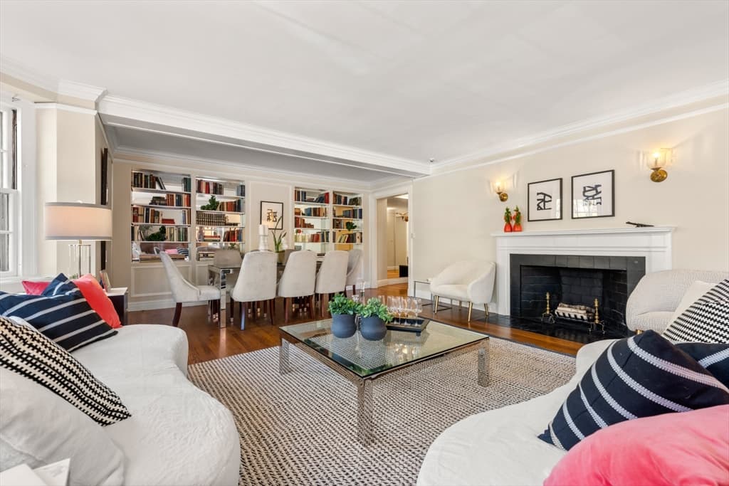 192 Commonwealth Ave # 2, Boston MA 02116 photo 4