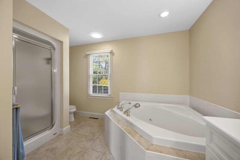 56 Shad Bush Cir, Dennis MA 02660 photo 10