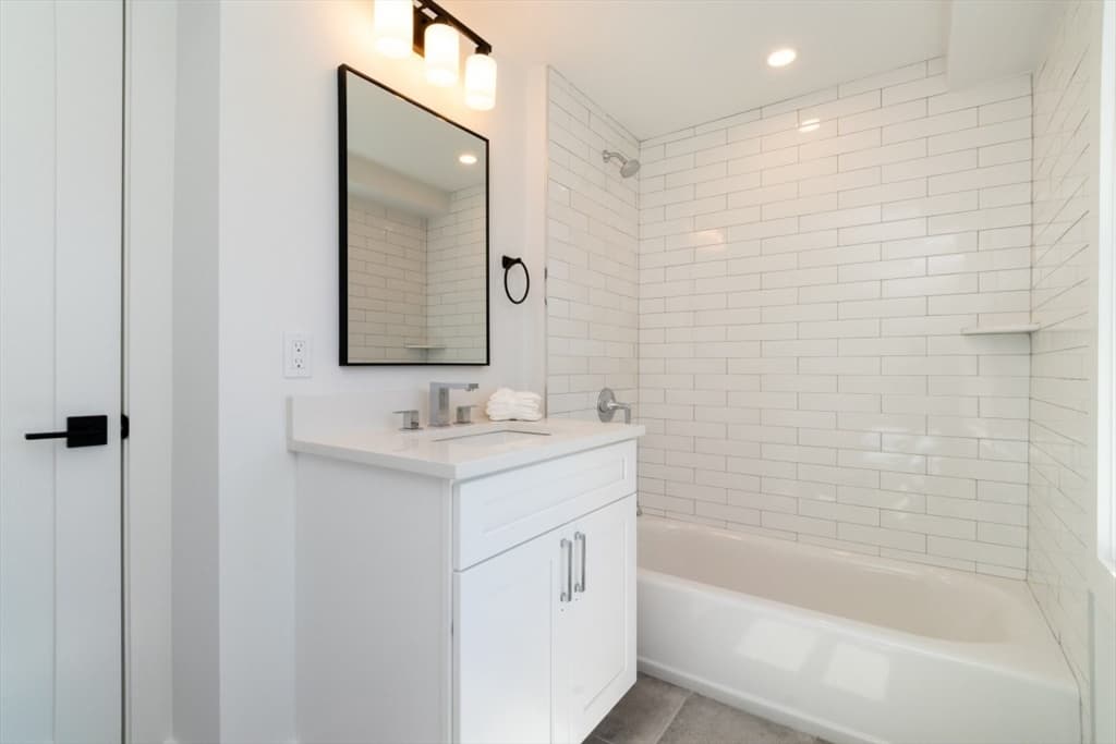30 Columbus # 30, Waltham MA 02451 photo 28