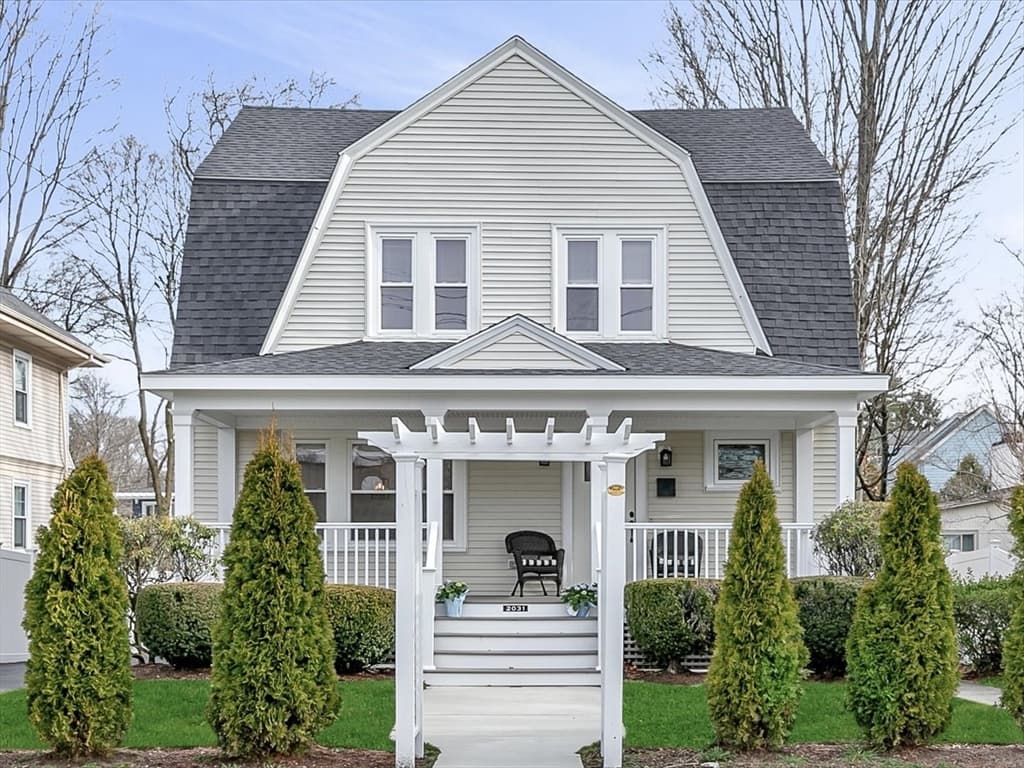 2031 Commonwealth Ave, Newton MA 02466
