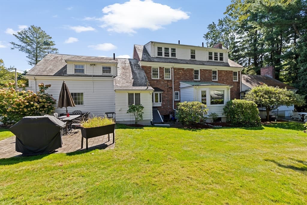 Single Family Residence at 443 Chestnut, Newton MA 02468, Newton, photo 3 of 28