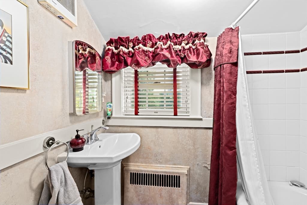 Single Family Residence at 443 Chestnut, Newton MA 02468, Newton, photo 24 of 28