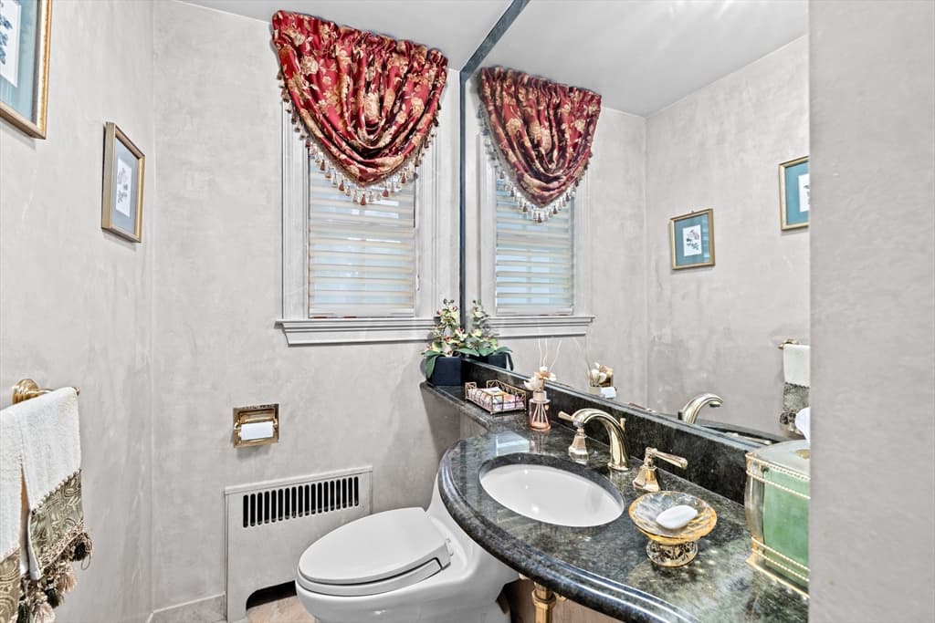 Single Family Residence at 443 Chestnut, Newton MA 02468, Newton, photo 18 of 28