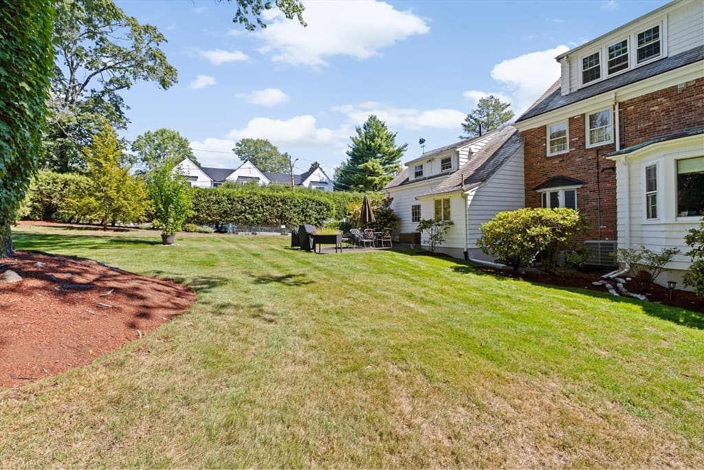 Single Family Residence at 443 Chestnut, Newton MA 02468, Newton, photo 8 of 28