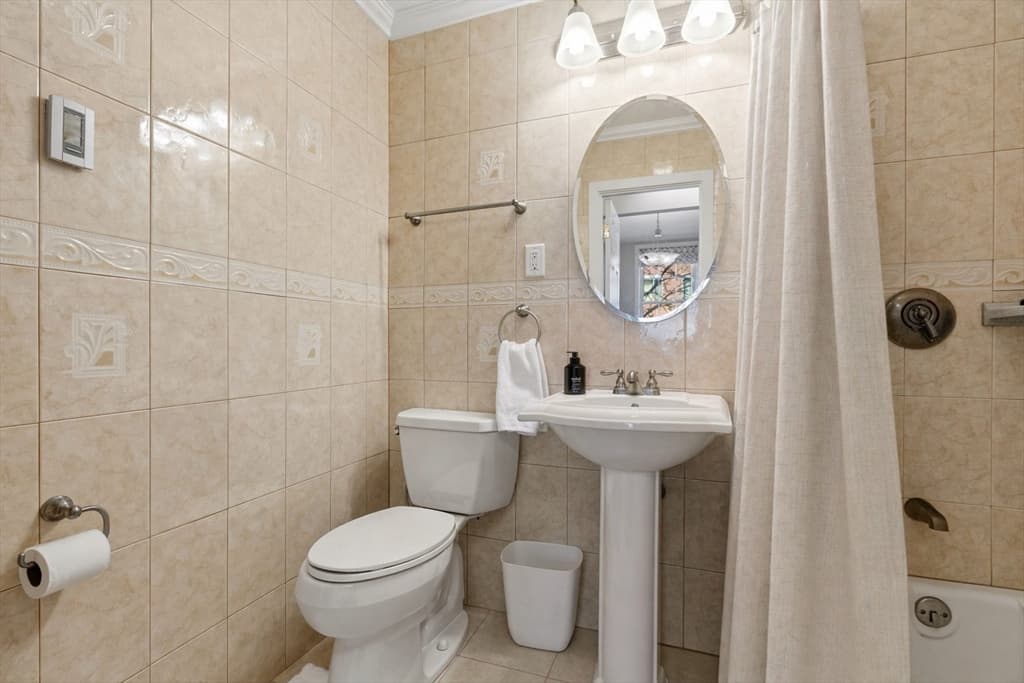 Condominium at 13 Bowdoin St, Boston MA 02114, photo 9 of 11