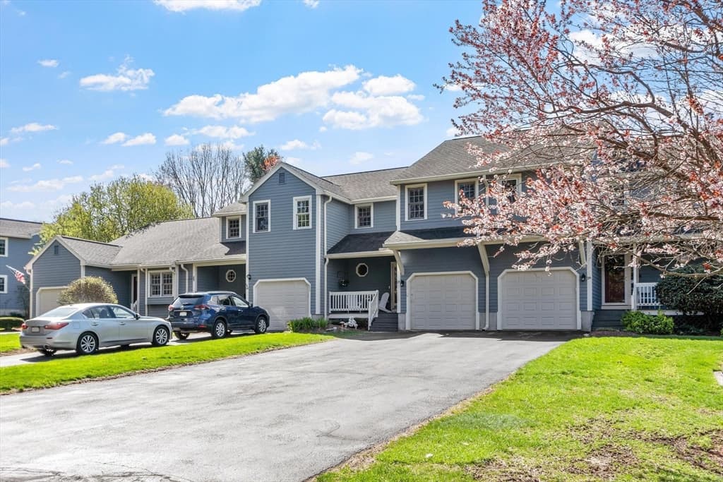 Condominium at 25 Sturbridge Hill Rd # 25, Sturbridge MA 01566, Sturbridge, photo 2 of 34