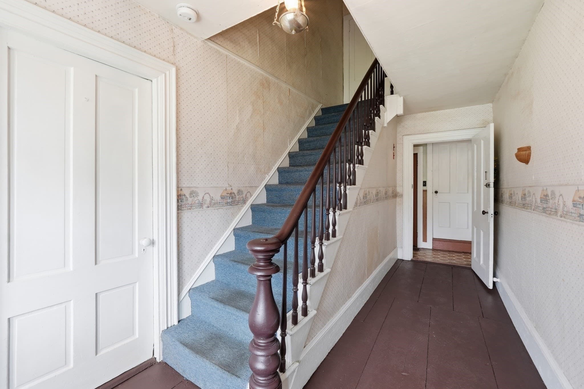 Single Family Residence at 16 Main St, Brookfield MA 01506, Brookfield, photo 16 of 42