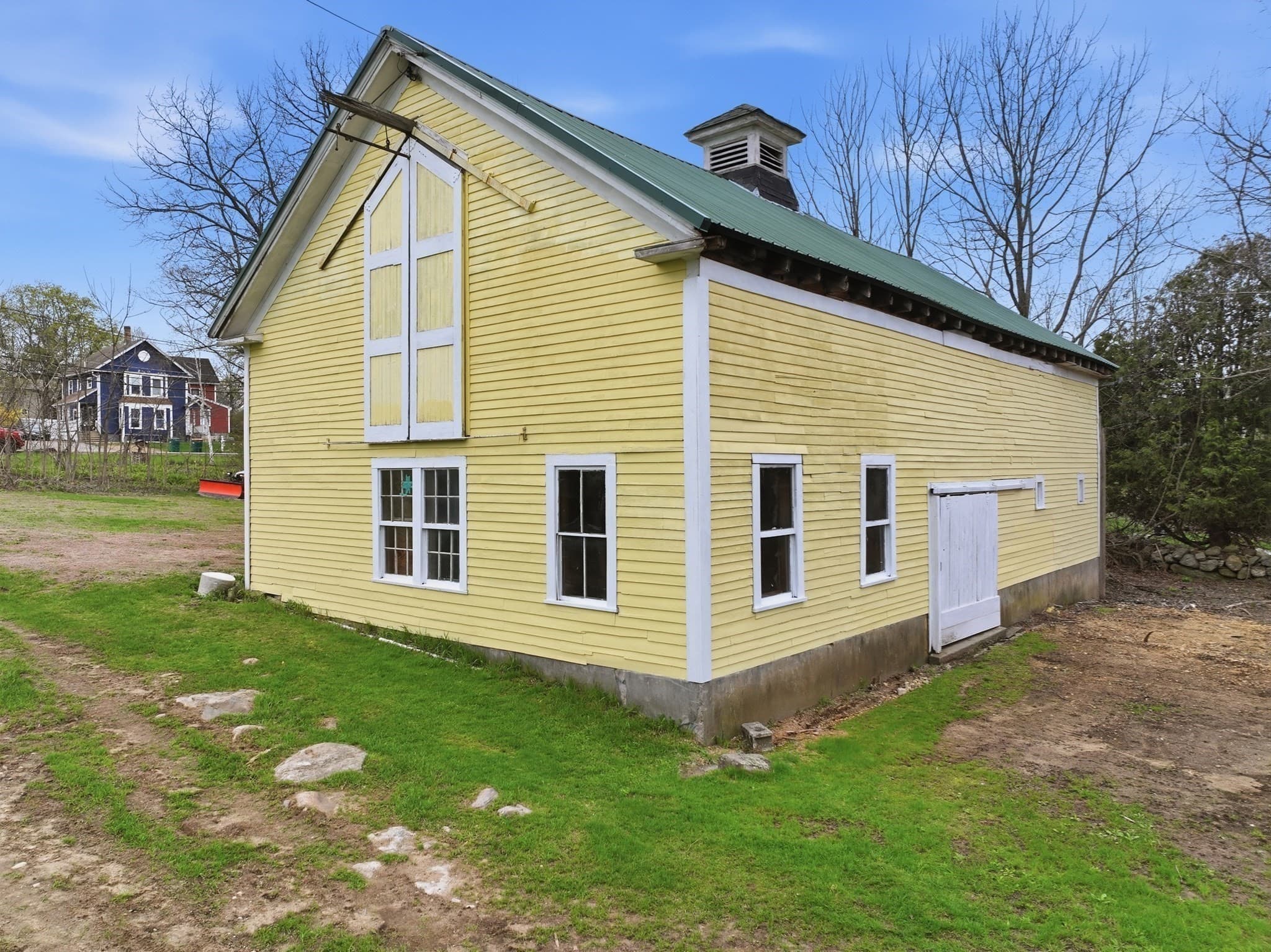 Single Family Residence at 16 Main St, Brookfield MA 01506, Brookfield, photo 36 of 42