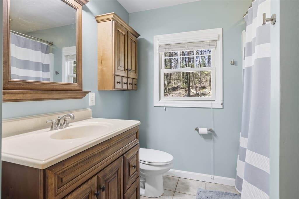 Single Family Residence at 145 Boylston Cir, Shrewsbury MA 01545, photo 26 of 40