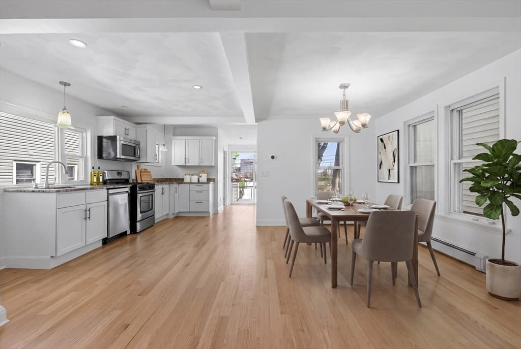 39 Ash Ave, Somerville MA 02145 photo 12