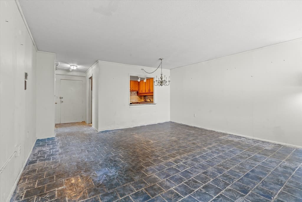 Condominium at 80 Salisbury St # 101, Worcester MA 01609, photo 14 of 27