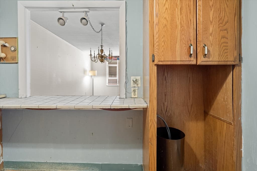 Condominium at 80 Salisbury St # 101, Worcester MA 01609, photo 19 of 27