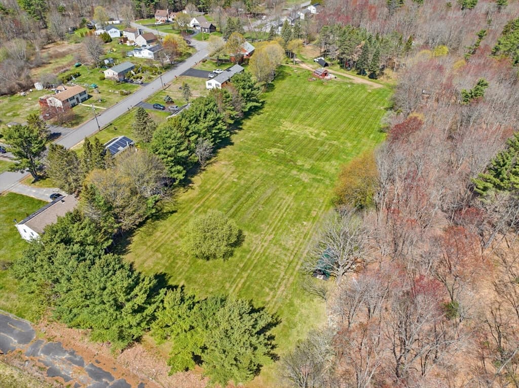 136 Chapel St, Gardner MA 01440 photo 31