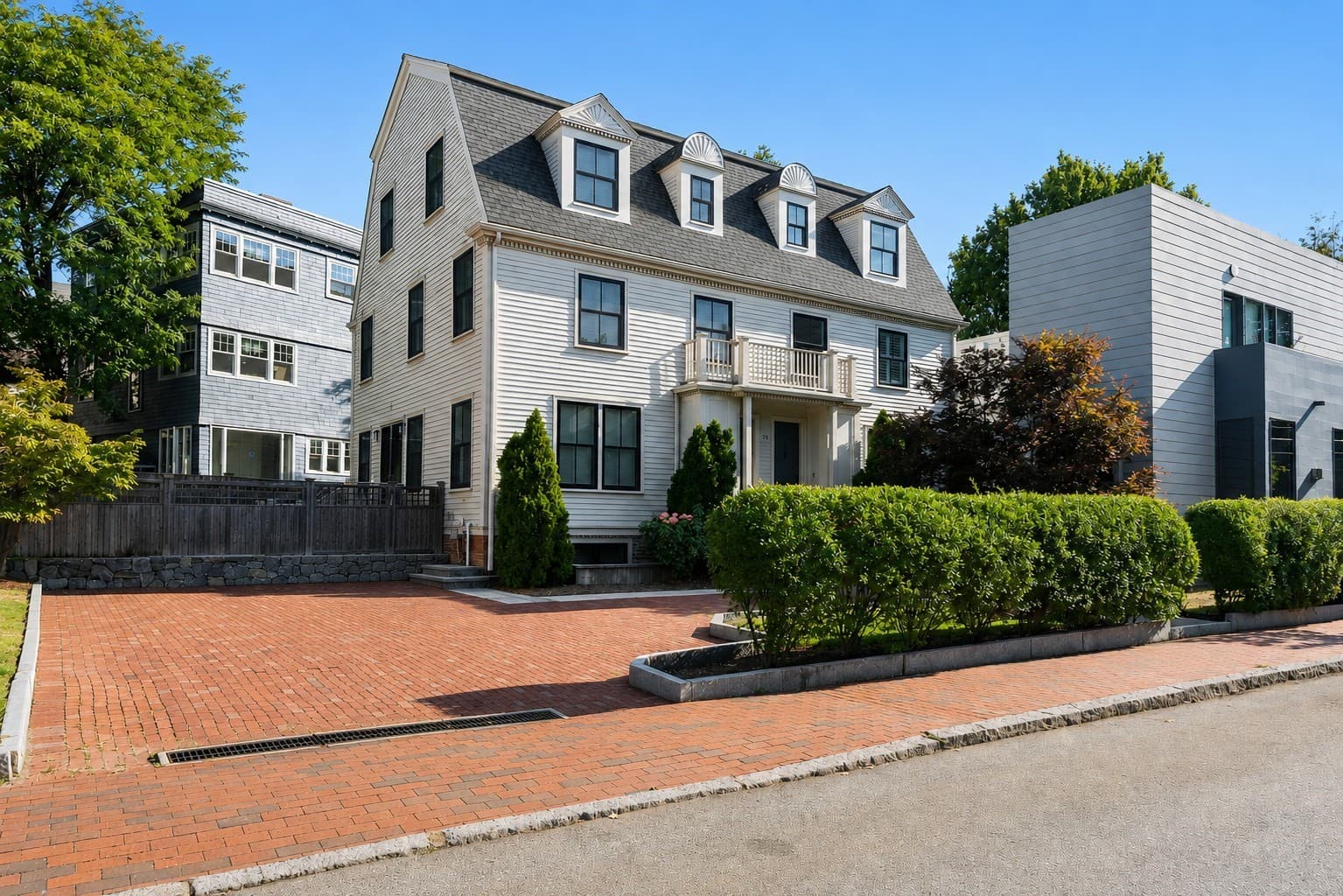 39 Hammond Street # 2, Cambridge MA 02138