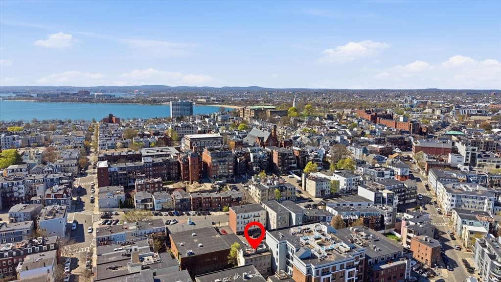 Condominium at 523 E 2nd St # 5, Boston MA 02127, Boston, photo 18 of 19