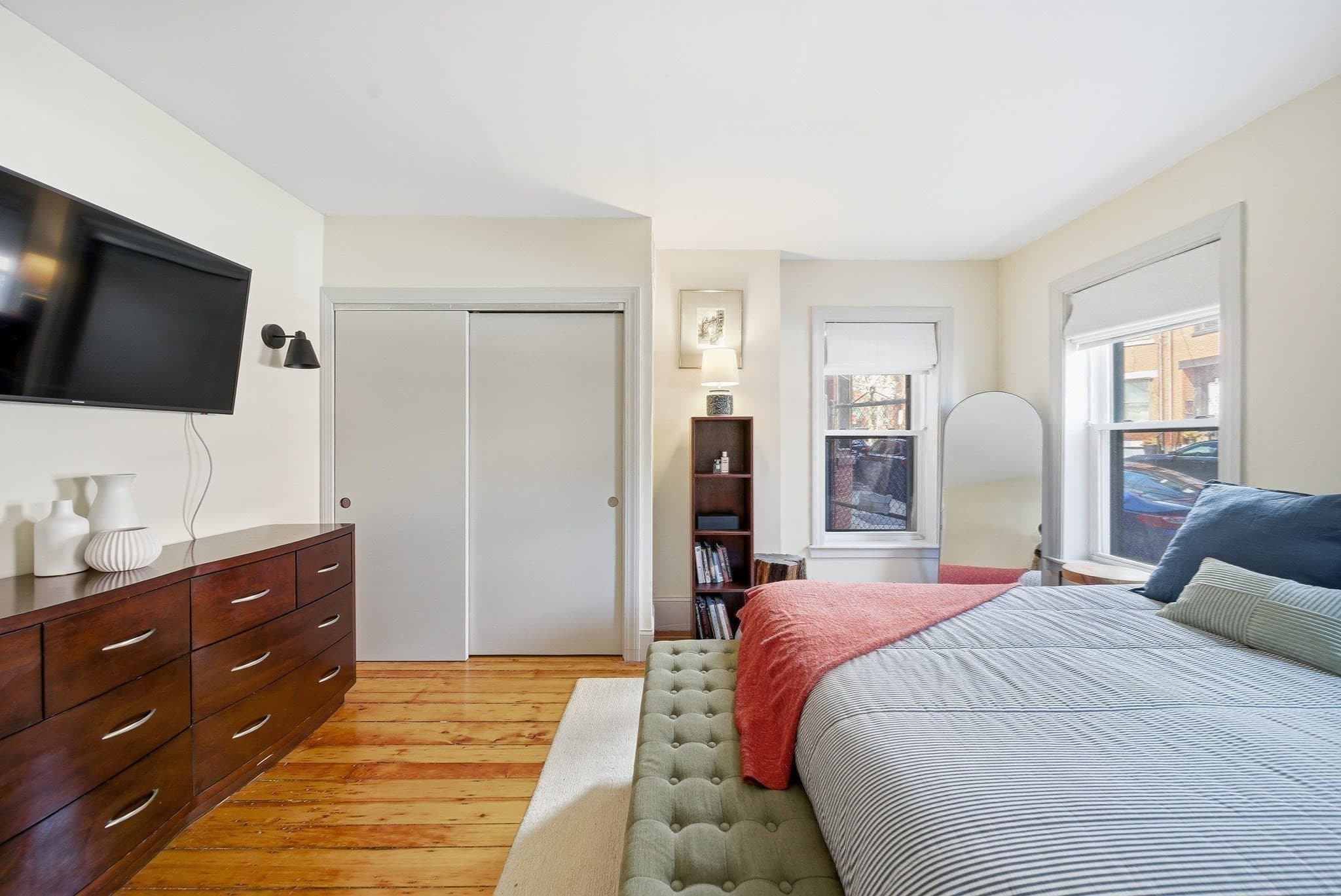 Condominium at 30 Beacon St # 1, Chelsea MA 02150, Chelsea, photo 14 of 39