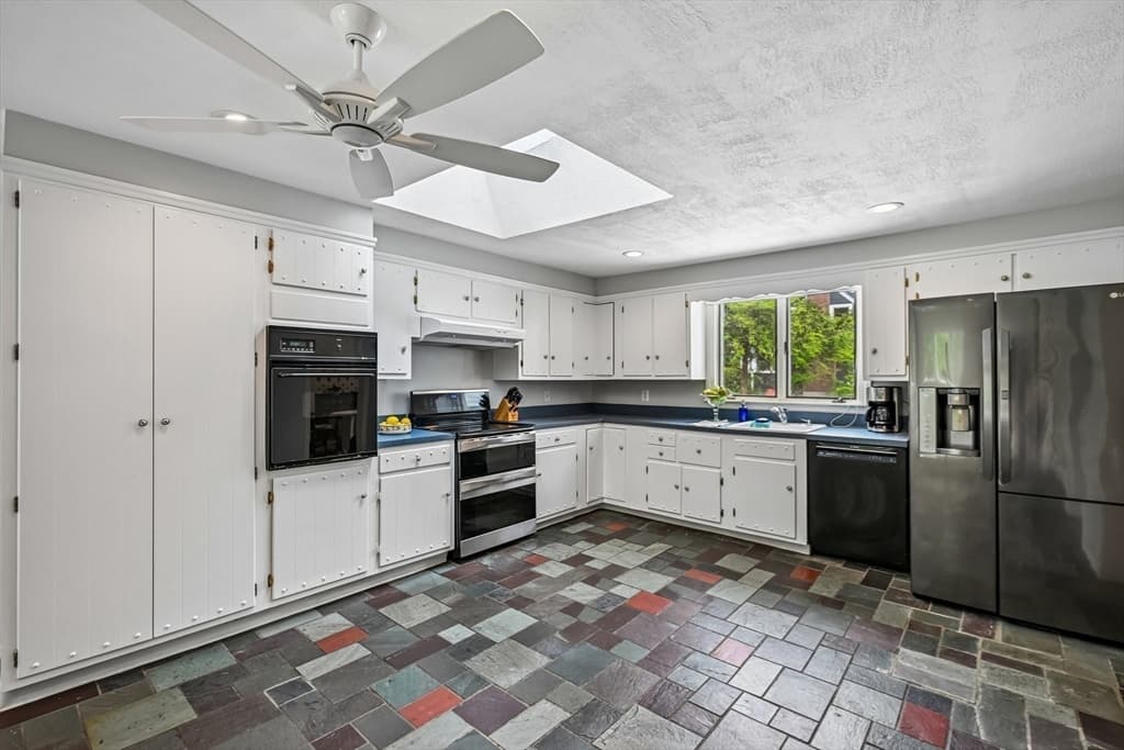 147 Canton Avenue, Milton MA 02186 photo 13