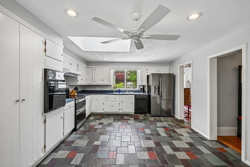 147 Canton Avenue, Milton MA 02186 photo 14