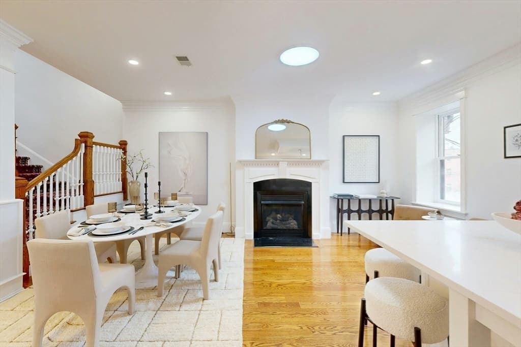 322 Tappan St # 2, Brookline MA 02445 photo 11