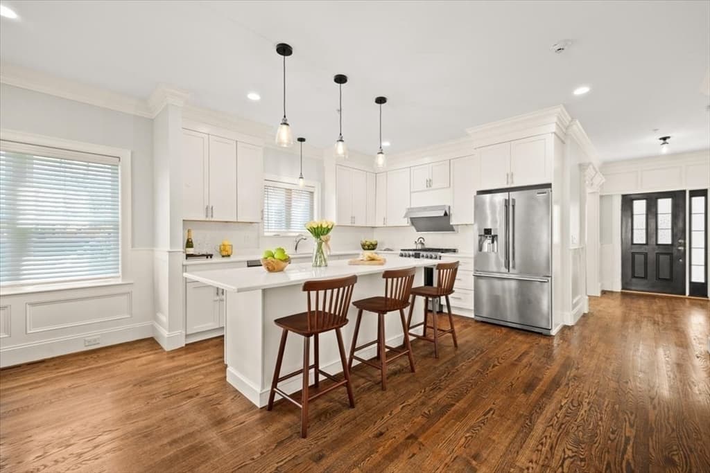Condominium at 20 Dalby St # 20, Newton MA 02458, Newton, photo 7 of 42