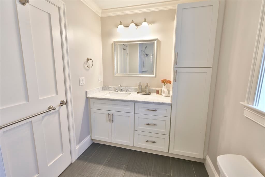 Condominium at 20 Dalby St # 20, Newton MA 02458, Newton, photo 28 of 42