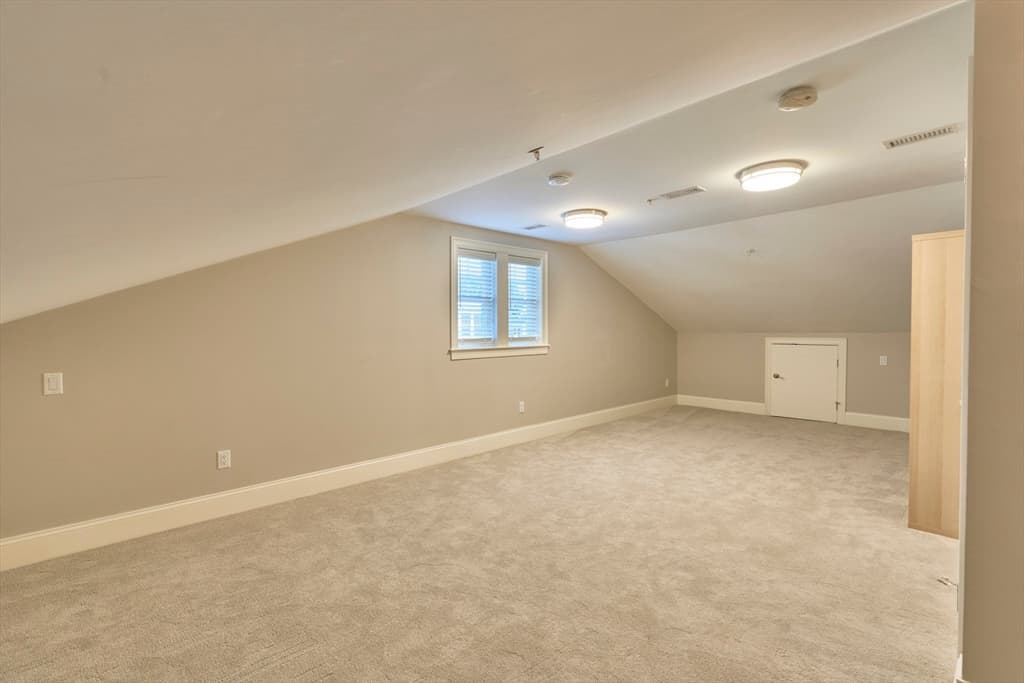 Condominium at 20 Dalby St # 20, Newton MA 02458, Newton, photo 31 of 42