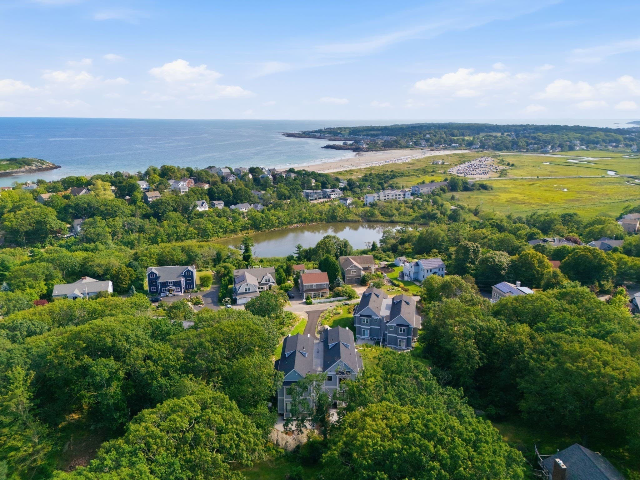 Condominium at 18R Starknaught Heights # A, Gloucester MA 01930, Gloucester, photo 35 of 38