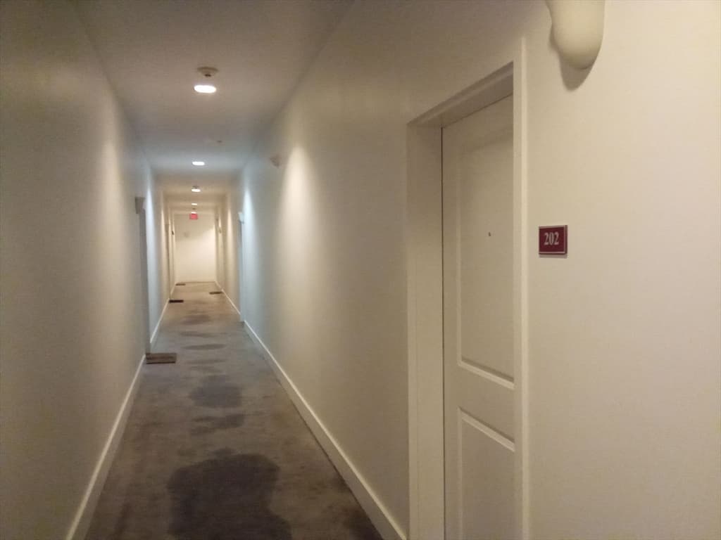 21 Illinois St # 202, Worcester MA 01610 photo 4